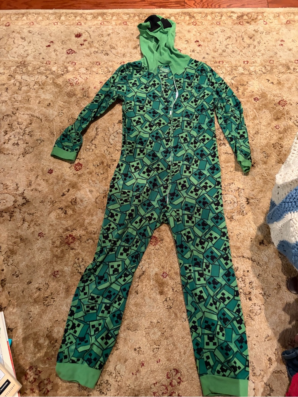 Kids Green Creeper-Print One-Piece Hooded Pajamas Minecraft Youth Large